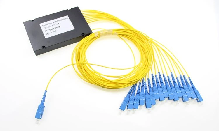 1x16 PLC 光ファイバースプリッター