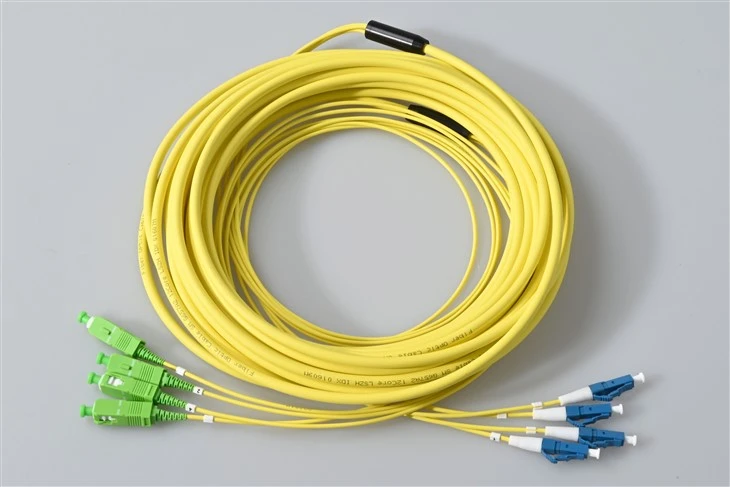 12 コア パッチ コード SC APC から LC UPC