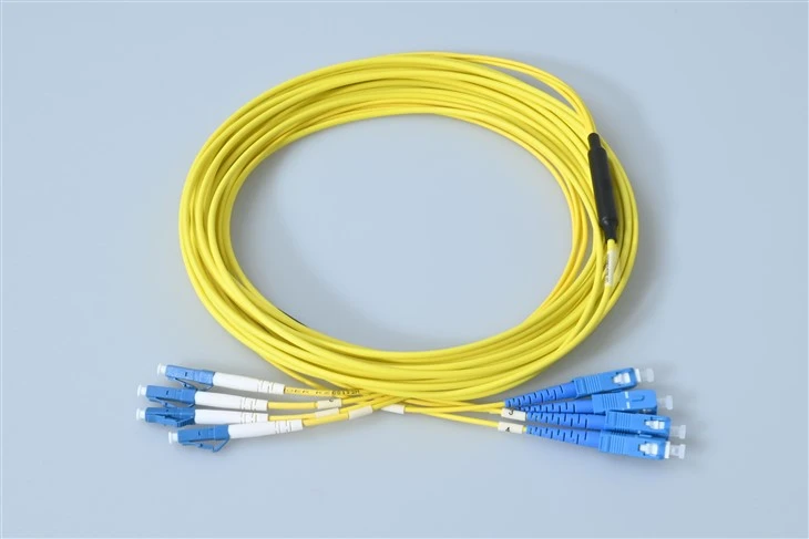 12 コア パッチ コード SC UPC から LC UPC