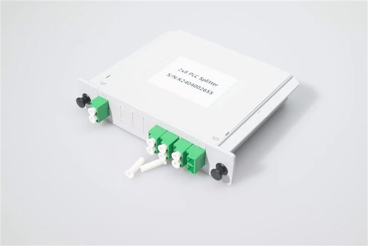 2*8 PLC 光ファイバースプリッターカセット SC APC